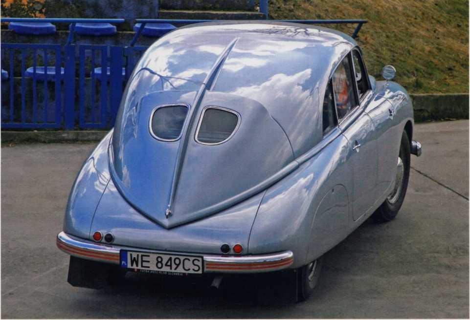 Tatra 600 Tatraplan. Журнал «Автолегенды СССР». Иллюстрация 26